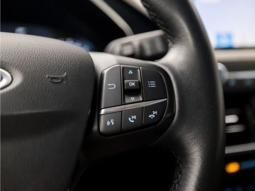 Ford Focus 1.0 EcoBoost Titanium Business Automaat (APPLE CARPLAY, GROOT NAVI, STUUR/STOELVERWARMING, ADAPTI... ActivLease financial lease