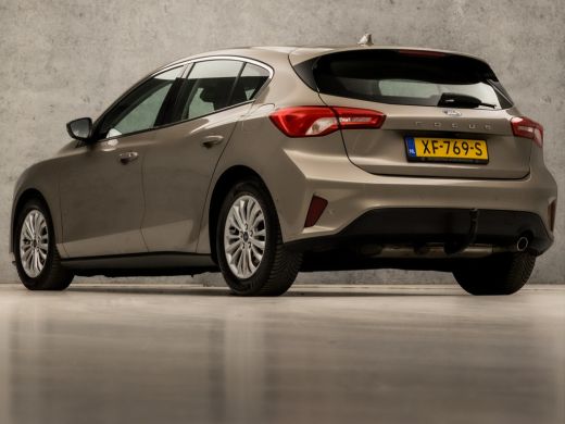 Ford Focus 1.0 EcoBoost Titanium Business Automaat (APPLE CARPLAY, GROOT NAVI, STUUR/STOELVERWARMING, ADAPTI... ActivLease financial lease