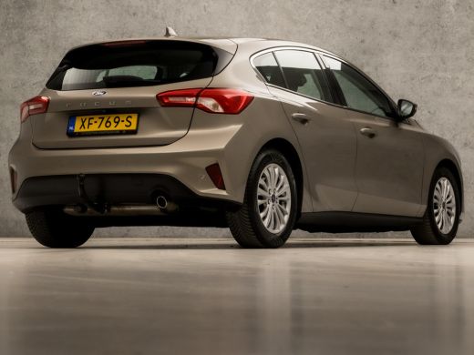 Ford Focus 1.0 EcoBoost Titanium Business Automaat (APPLE CARPLAY, GROOT NAVI, STUUR/STOELVERWARMING, ADAPTI... ActivLease financial lease