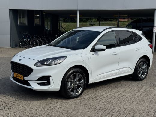 Ford Kuga 2.5 PHEV 225PK ST-Line AUTOMATIC | Lichtmetalen velgen 18" | Trekhaak | Navigatiesysteem full map... Ford Kuga 2.5 PHEV 225PK ST-Line AUTOMATIC | Lichtmetalen velgen 18" | Trekhaak | Navigatiesysteem full map...