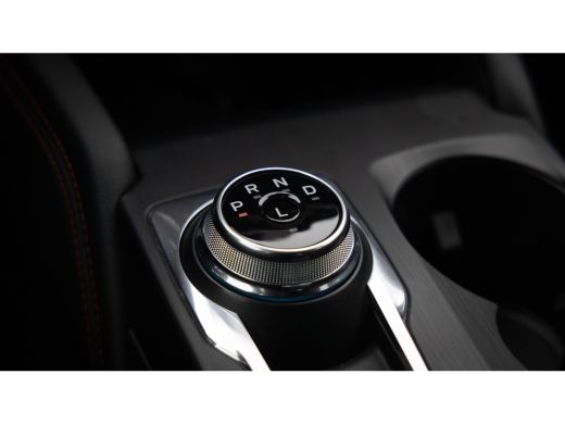 Ford Kuga 2.5 PHEV 225PK ST-Line AUTOMATIC | Lichtmetalen velgen 18" | Trekhaak | Navigatiesysteem full map... ActivLease financial lease