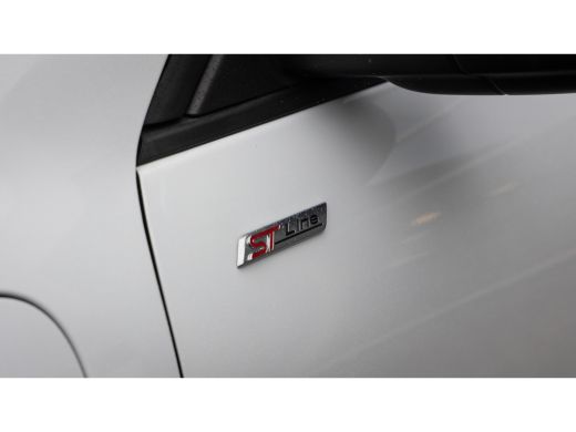 Ford Kuga 2.5 PHEV 225PK ST-Line AUTOMATIC | Lichtmetalen velgen 18" | Trekhaak | Navigatiesysteem full map... ActivLease financial lease