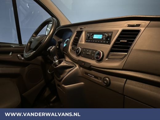 Ford Transit Custom 2.0 TDCI 131pk L1H2 Euro6 Airco | Cruiscontrol | 2500kg Trekhaak | Sidebars | LM velgen Stoelverw... ActivLease financial lease