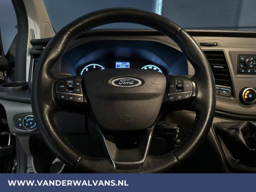 Ford Transit Custom 2.0 TDCI 131pk L1H2 Euro6 Airco | Cruiscontrol | 2500kg Trekhaak | Sidebars | LM velgen Stoelverw... ActivLease financial lease