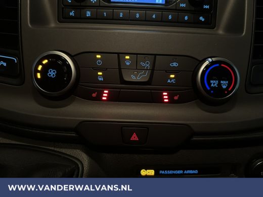 Ford Transit Custom 2.0 TDCI 131pk L1H2 Euro6 Airco | Cruiscontrol | 2500kg Trekhaak | Sidebars | LM velgen Stoelverw... ActivLease financial lease
