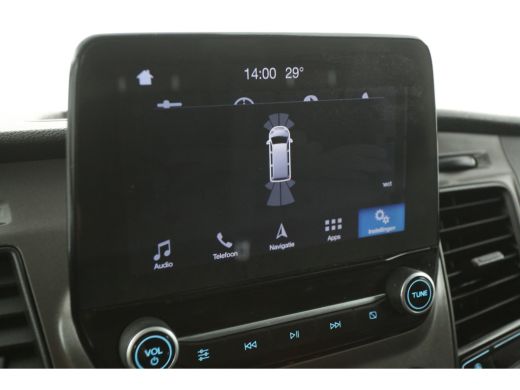 Ford Transit Custom 300 2.0 TDCI L2H1 Airco Cruise Carplay Navigatie PDC 3 Persoons Elektrpakket Trekhaak ActivLease financial lease