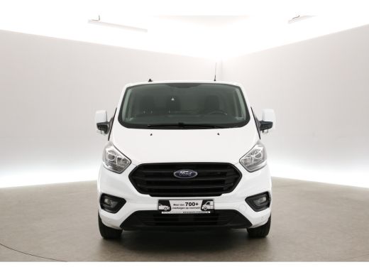 Ford Transit Custom 300 2.0 TDCI L2H1 Airco Cruise Carplay Navigatie PDC 3 Persoons Elektrpakket Trekhaak ActivLease financial lease