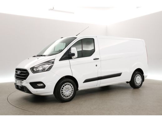 Ford Transit Custom 300 2.0 TDCI L2H1 Airco Cruise Carplay Navigatie PDC 3 Persoons Elektrpakket Trekhaak ActivLease financial lease
