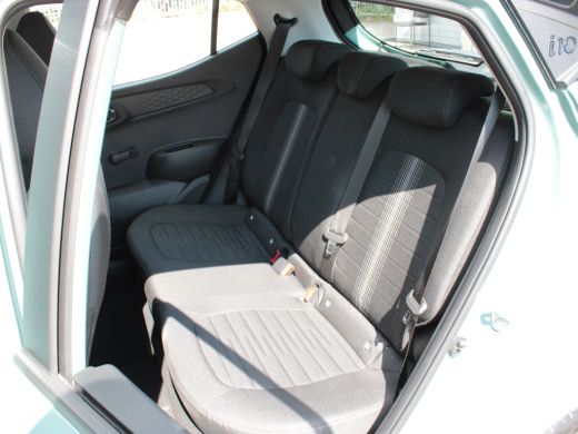 Hyundai i10 1.0 Comfort Smart | Achteruitrijcamera | Airco | Armsteun voor ActivLease financial lease