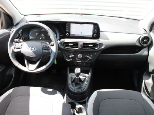 Hyundai i10 1.0 Comfort Smart | Achteruitrijcamera | Airco | Armsteun voor ActivLease financial lease