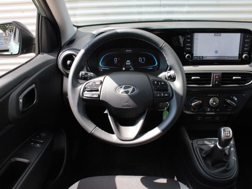 Hyundai i10 1.0 Comfort Smart | Achteruitrijcamera | Airco | Armsteun voor ActivLease financial lease