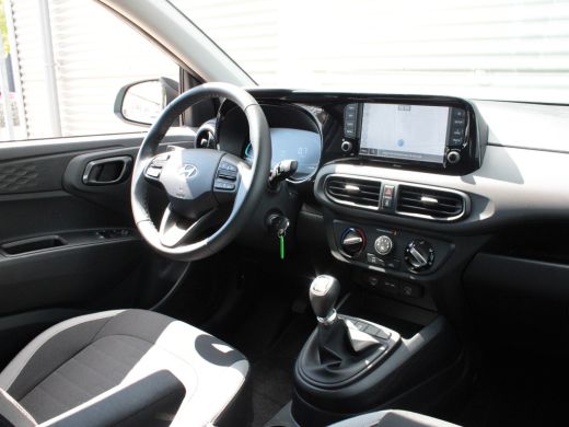 Hyundai i10 1.0 Comfort Smart | Achteruitrijcamera | Airco | Armsteun voor ActivLease financial lease