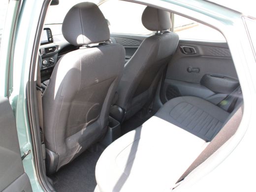 Hyundai i10 1.0 Comfort Smart | Achteruitrijcamera | Airco | Armsteun voor ActivLease financial lease