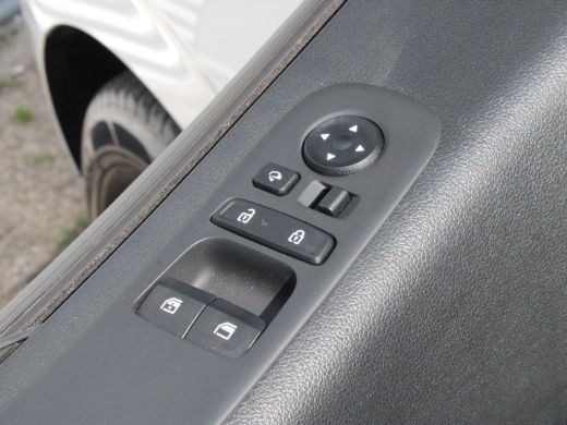 Hyundai Staria 1.6 T-GDI HEV | Excl.BTW/Excl.BPM | Cruise control adaptief met Stop&Go | Zijschuifdeur links | Z... ActivLease financial lease