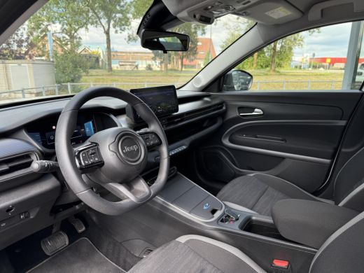 Jeep Avenger Longitude 54 kWh Aut. | Navi | Carplay | Stoelverwarming | ActivLease financial lease