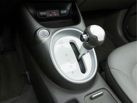 Kia e-Soul EV Executive-Plus-Line (INCL-BTW) Aut  *PANO | NAPPA-LEATHER | LED-LIGHTS | NAVI-FULLMAP |  CAMER... ActivLease financial lease