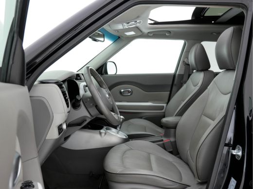 Kia e-Soul EV Executive-Plus-Line (INCL-BTW) Aut  *PANO | NAPPA-LEATHER | LED-LIGHTS | NAVI-FULLMAP |  CAMER... ActivLease financial lease
