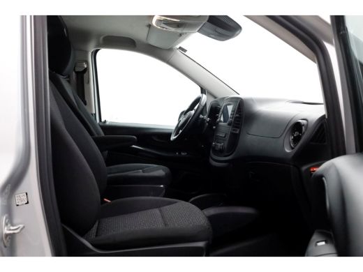 Mercedes-Benz Vito 114 CDI 136pk Compact 9G Automaat 2x Schuifdeur/LED/Camera/Inrichting 04-2022 ActivLease financial lease