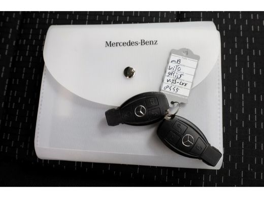 Mercedes-Benz Vito 114 CDI 136pk Compact 9G Automaat 2x Schuifdeur/LED/Camera/Inrichting 04-2022 ActivLease financial lease