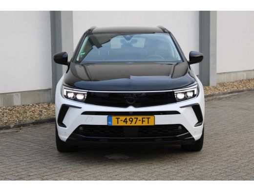 Opel Grandland 1.6 Turbo 300 pk Plug-In Hybrid 4x4 GSe / Navigatie / 360 Camera / Keyless / LEDER / Stuur -en St... ActivLease financial lease