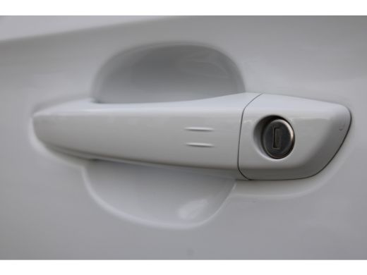 Opel Grandland 1.6 Turbo 300 pk Plug-In Hybrid 4x4 GSe / Navigatie / 360 Camera / Keyless / LEDER / Stuur -en St... ActivLease financial lease