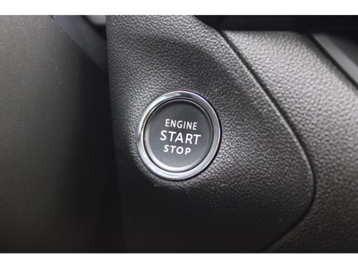 Opel Grandland 1.6 Turbo 300 pk Plug-In Hybrid 4x4 GSe / Navigatie / 360 Camera / Keyless / LEDER / Stuur -en St... ActivLease financial lease