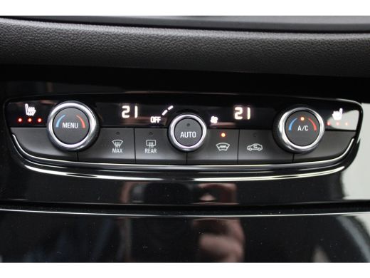 Opel Grandland 1.6 Turbo 300 pk Plug-In Hybrid 4x4 GSe / Navigatie / 360 Camera / Keyless / LEDER / Stuur -en St... ActivLease financial lease