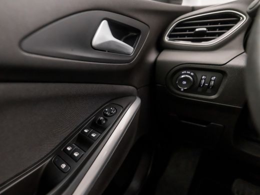 Opel Grandland X 1.2 Turbo Elegance Automaat (APPLE CARPLAY, GROOT NAVI, PARKEERSENSOREN, SPORTSTOELEN, LANE ASSIS... ActivLease financial lease
