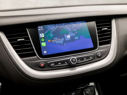 Opel Grandland X 1.2 Turbo Elegance Automaat (APPLE CARPLAY, GROOT NAVI, PARKEERSENSOREN, SPORTSTOELEN, LANE ASSIS... ActivLease financial lease