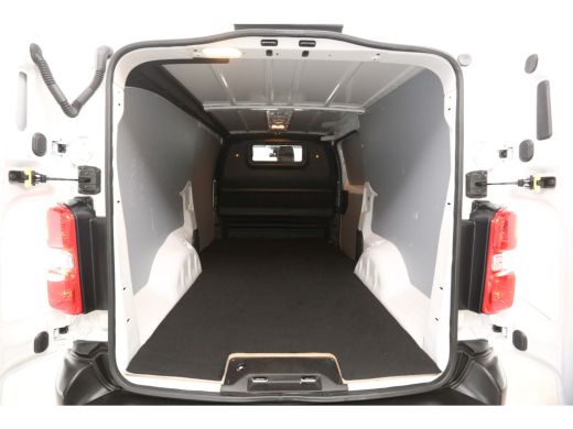Opel Vivaro 2.0 CDTI L3H1 145PK Airco Cruise Camera Carplay 3 Persoons Navi PDC Elektrpakket ActivLease financial lease