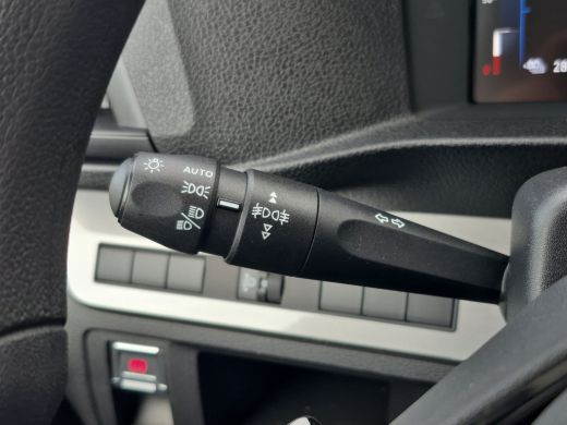 Opel Vivaro-e L3 75 kWh 9 persoons! 8 jaar garantie | Achterruitverwarming | Achteruitrijcamera | Airco ActivLease financial lease