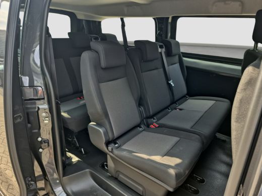 Opel Vivaro-e L3 75 kWh 9 persoons! 8 jaar garantie | Achterruitverwarming | Achteruitrijcamera | Airco ActivLease financial lease