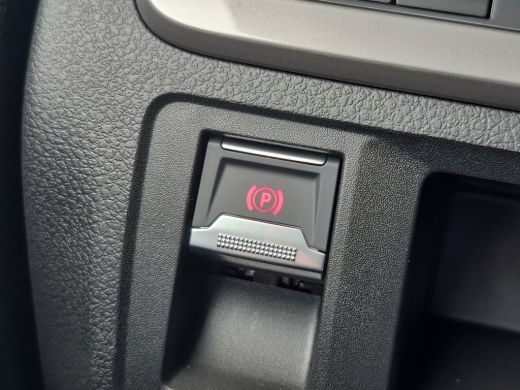 Opel Vivaro-e L3 75 kWh 9 persoons! 8 jaar garantie | Achterruitverwarming | Achteruitrijcamera | Airco ActivLease financial lease