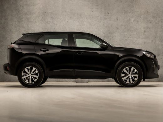 Peugeot 2008 1.2 PureTech Sport (APPLE CARPLAY, LANE ASSIST, PARKEERSENSOREN, SPORTSTOELEN, CRUISE, ELEK PAKKE... ActivLease financial lease