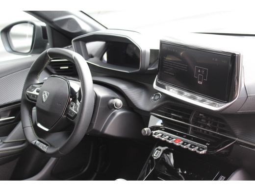 Peugeot 208 1.2 PURETECH 100PK GT PACK / NAVI / LEDER / CLIMA / PDC / 17" LMV / CAMERA / KEYLESS / ADAPT. CRU... ActivLease financial lease