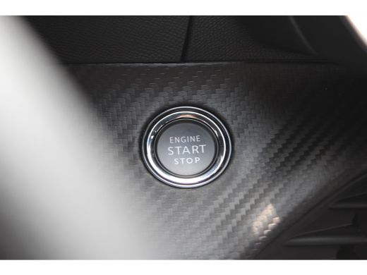 Peugeot 208 1.2 PURETECH 100PK GT PACK / NAVI / LEDER / CLIMA / PDC / 17" LMV / CAMERA / KEYLESS / ADAPT. CRU... ActivLease financial lease