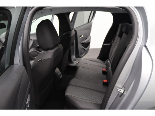 Peugeot 208 € 2500 Voorraad Voordeel | Allure 1.2 Hybrid | 16" Lichtmetalen velgen 'ELBORN' | Climate Control... ActivLease financial lease