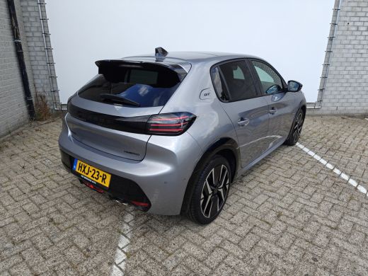 Peugeot 208 Hybrid 136 e-DCS6 GT | Achterbank in delen neerklapbaar | Achterspoiler | Achteruitrijcamera | Ac... ActivLease financial lease