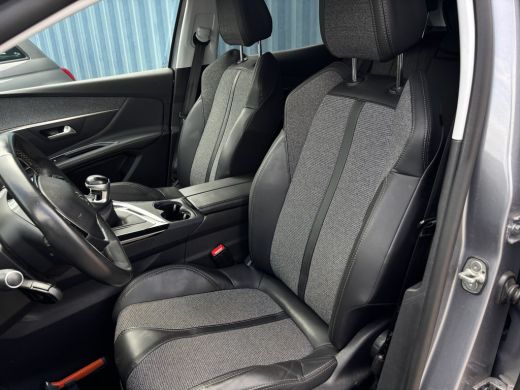 Peugeot 3008 Allure Airco Automattisch | Bluetooth telefoonvoorbereiding | Chroom delen exterieur | Cruise con... ActivLease financial lease