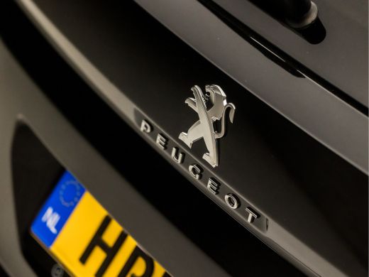 Peugeot 3008 1.6 HYbrid 225 Allure 225Pk Automaat (APPLE CARPLAY, 360 CAMERA, LEDER, KEYLESS, SPORTSTOELEN, GE... ActivLease financial lease