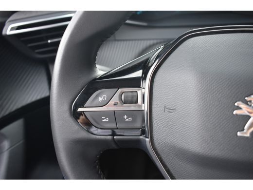 Peugeot e-2008 EV Active Pack 50 kWh 3 Fase | 3D Navigatie | Full-LED | 1e Eigenaar | Dealeronderhouden | 16"LMV... ActivLease financial lease