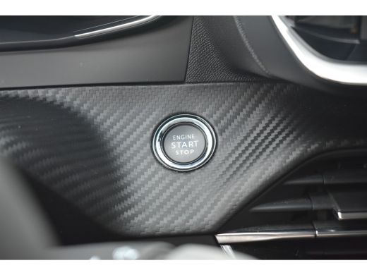 Peugeot e-2008 EV Active Pack 50 kWh 3 Fase | 3D Navigatie | Full-LED | 1e Eigenaar | Dealeronderhouden | 16"LMV... ActivLease financial lease