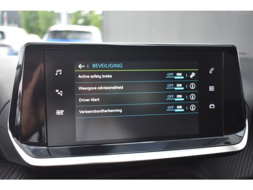 Peugeot e-2008 EV Active Pack 50 kWh 3 Fase | 3D Navigatie | Full-LED | 1e Eigenaar | Dealeronderhouden | 16"LMV... ActivLease financial lease
