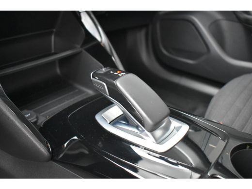 Peugeot e-2008 EV Active Pack 50 kWh 3 Fase | 3D Navigatie | Full-LED | 1e Eigenaar | Dealeronderhouden | 16"LMV... ActivLease financial lease