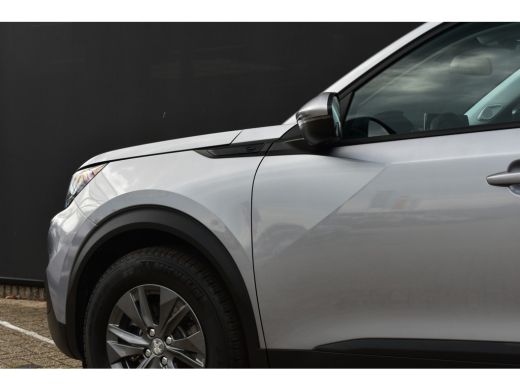 Peugeot e-2008 EV Active Pack 50 kWh 3 Fase | 3D Navigatie | Full-LED | 1e Eigenaar | Dealeronderhouden | 16"LMV... ActivLease financial lease