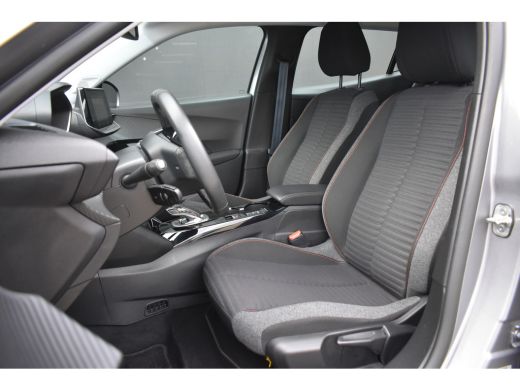 Peugeot e-2008 EV Active Pack 50 kWh 3 Fase | 3D Navigatie | Full-LED | 1e Eigenaar | Dealeronderhouden | 16"LMV... ActivLease financial lease