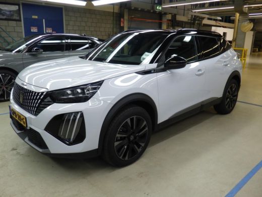 Peugeot e-2008 EV GT 54 kWh 156pk | Massage | Stoelverwarming | Alcantara | Elektr. Stoelen | 18"LMV | Adaptive ... Peugeot e-2008 EV GT 54 kWh 156pk | Massage | Stoelverwarming | Alcantara | Elektr. Stoelen | 18"LMV | Adaptive ...