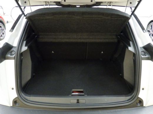 Peugeot e-2008 EV GT 54 kWh 156pk | Massage | Stoelverwarming | Alcantara | Elektr. Stoelen | 18"LMV | Adaptive ... ActivLease financial lease