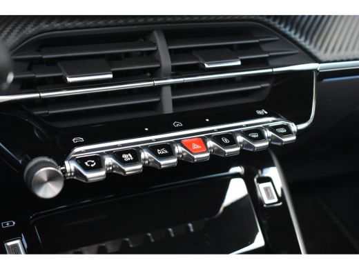 Peugeot e-2008 EV GT 54 kWh 156pk | Schuif-/Kanteldak | Adaptive Cruise | Warmtepomp | Dodehoek-Detectie | Achte... ActivLease financial lease