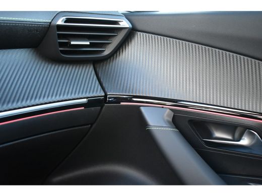 Peugeot e-2008 EV GT 54 kWh 156pk | Schuif-/Kanteldak | Adaptive Cruise | Warmtepomp | Dodehoek-Detectie | Achte... ActivLease financial lease